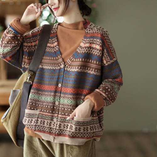 Autumn Jacquard Knit V-Neck Sweater Jacket