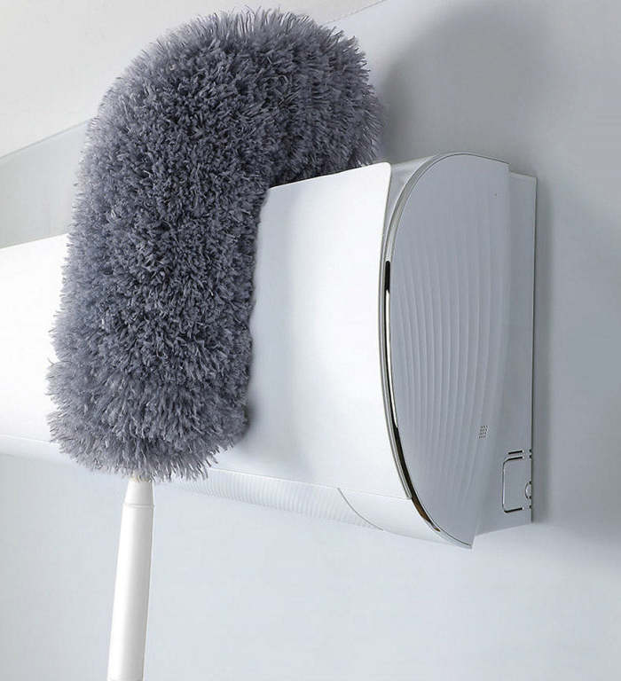 Microfiber Duster With Extension Pole And Drying Rack