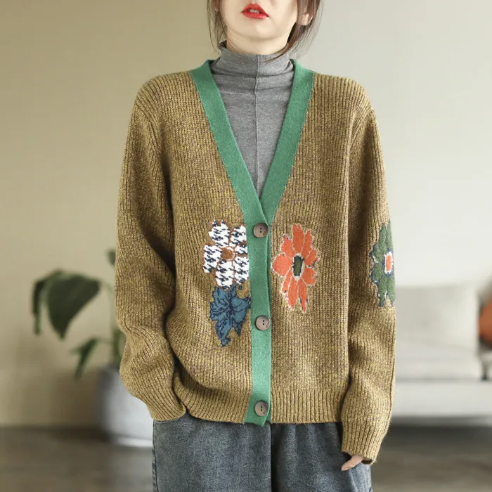 Autumn Core Yarn V-Neck Cardigan Sweater