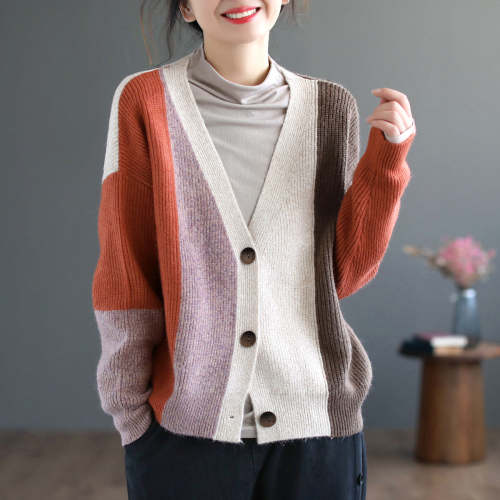 Fall Core Yarn V-Neck Sweater Jacket