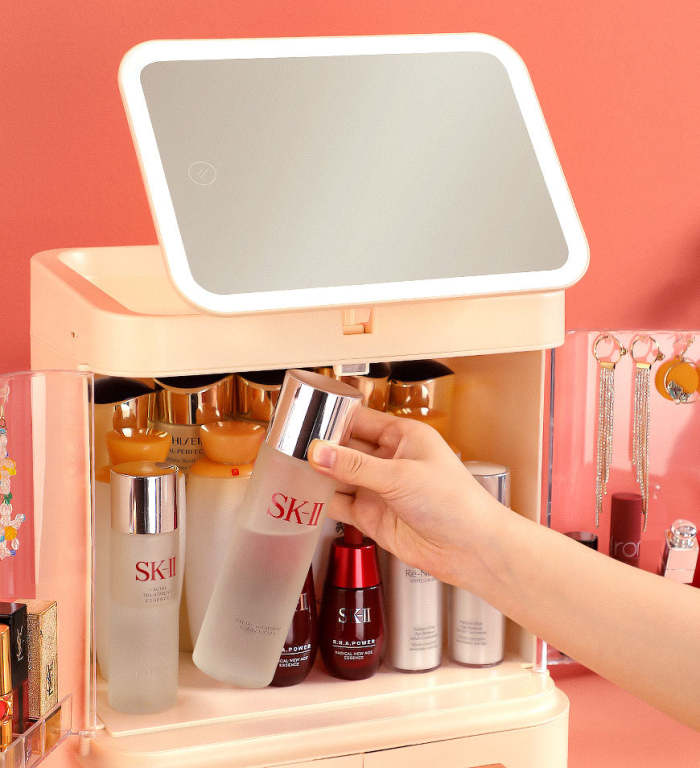 Multifunctional Makeup Case With Rotatable Led Mirror