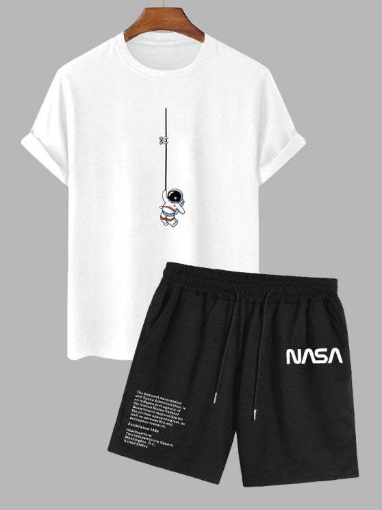 Graphic Astronaut Print T Shirt And Shorts