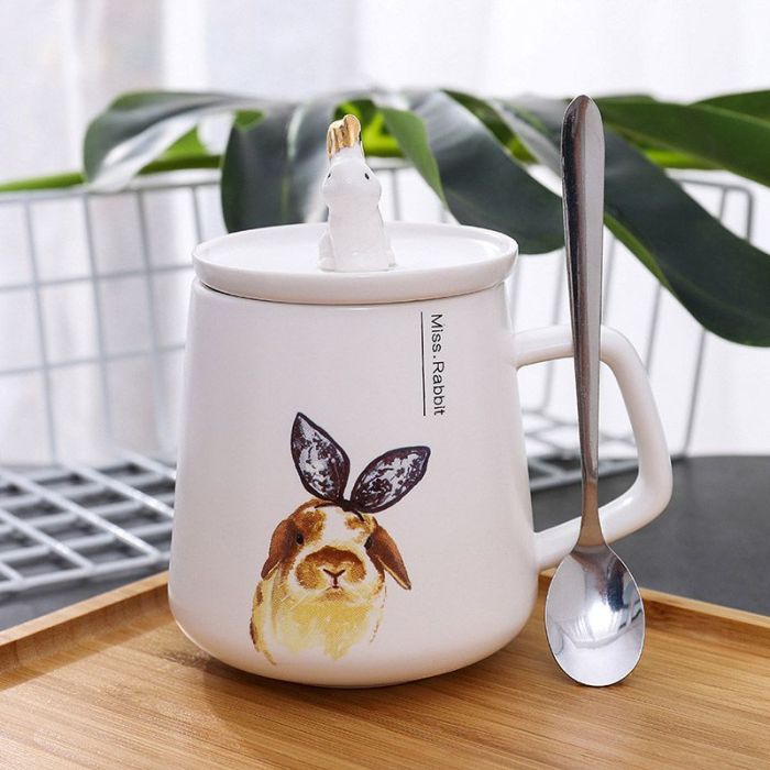 Cartoon gold rabbit ceramic mug with spoon