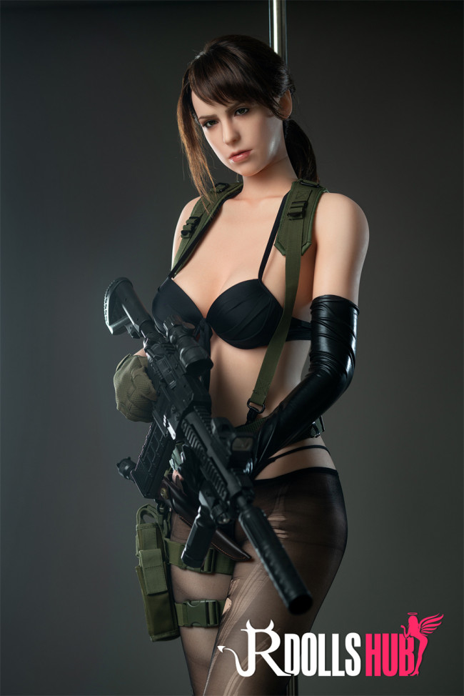 Quiet Sex Doll: Metal Gear Solid 5 Silicone Doll, Game Lady 168cm/5ft5 D-Cup