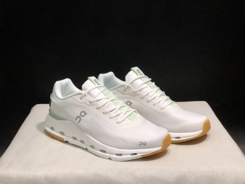 Cloudnova Form Sneakers - White & Green