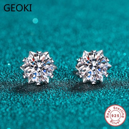 Geoki Passed Diamond Test Excellent Moissanite Snowflake Earrings 925 Sterling Silver Perfect Cut 0.5-1 ct Stone Stud Earrings