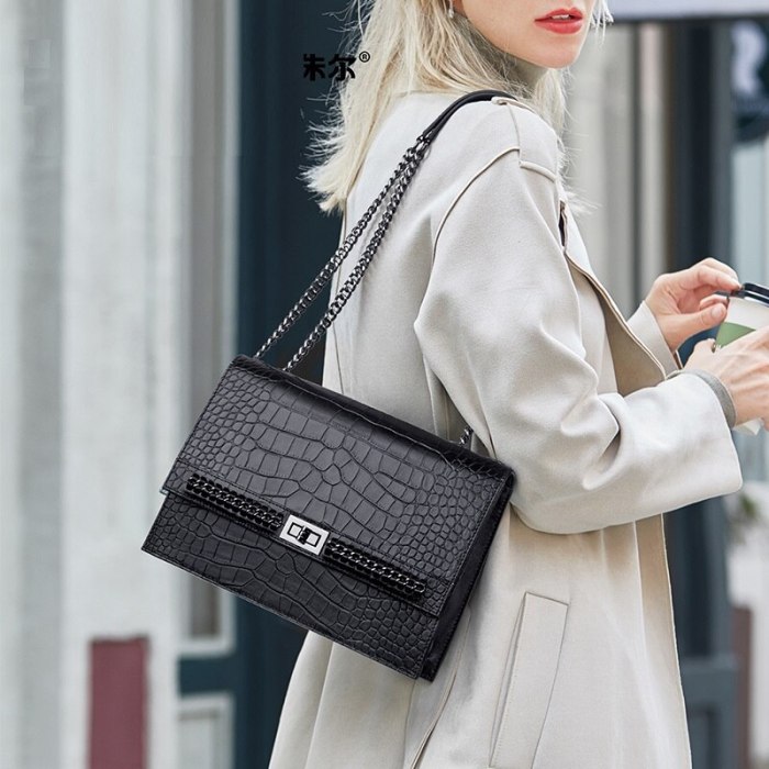 Stock coming! Hot Designer Genuine Leather Bags 2021 Cow Leather Woman Shoulder Bags Fashion Purses Handbags bolsa feminina