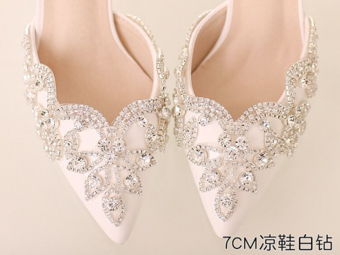 Bridal Shoes 2020 New White Crystal Shoes Crystal Thin Heeled High Heels Wedding Shoes Hollow Pointed Toe Women's Sandals Summer