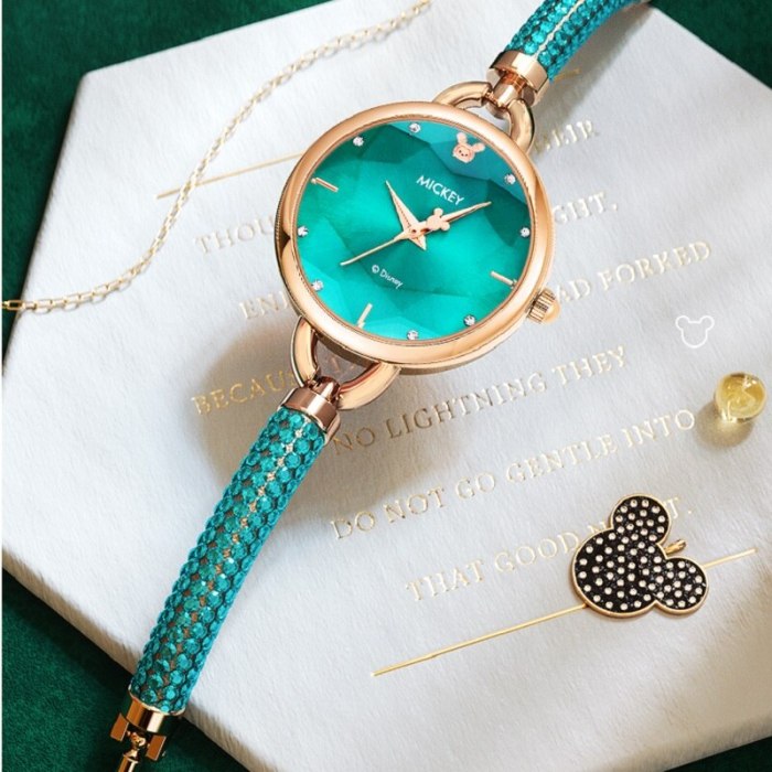 Disney Original 2020 New Arrival Micky Mouse Woman Casual Japan Quartz Wrist Watch Rhinstone Scale Waterproof Girl Female Clock