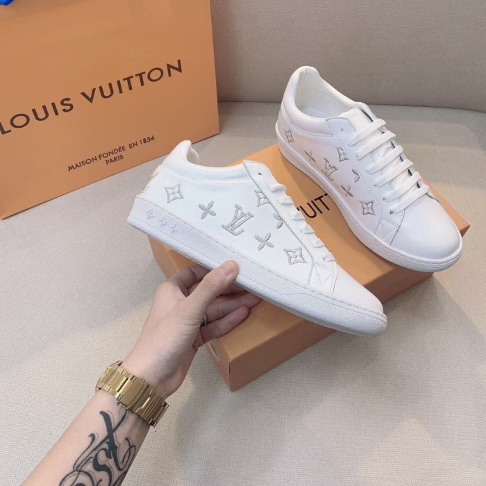 YM# Unisex Shoes