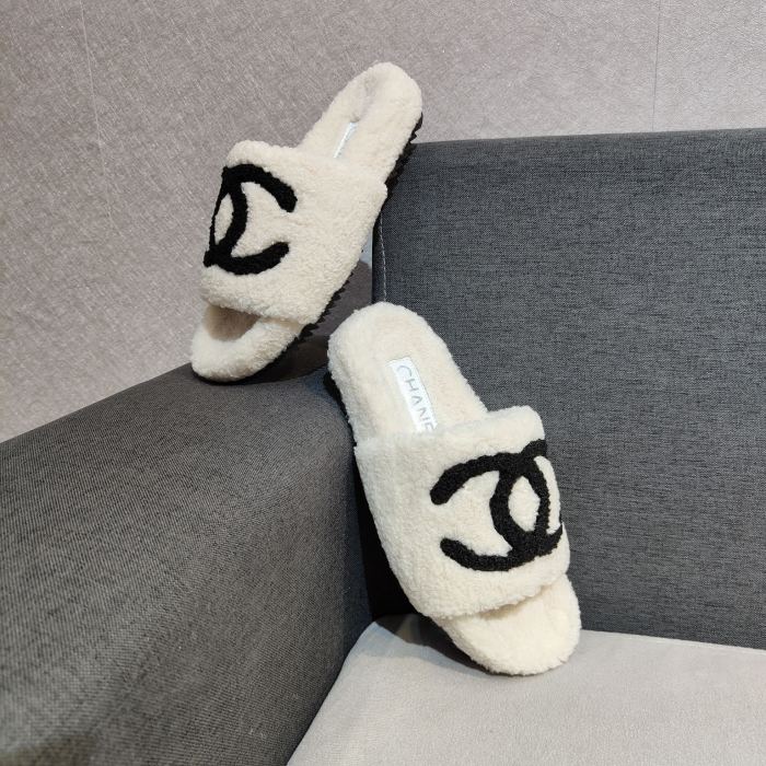 YM# Fluffy Slippers Plush Slippers