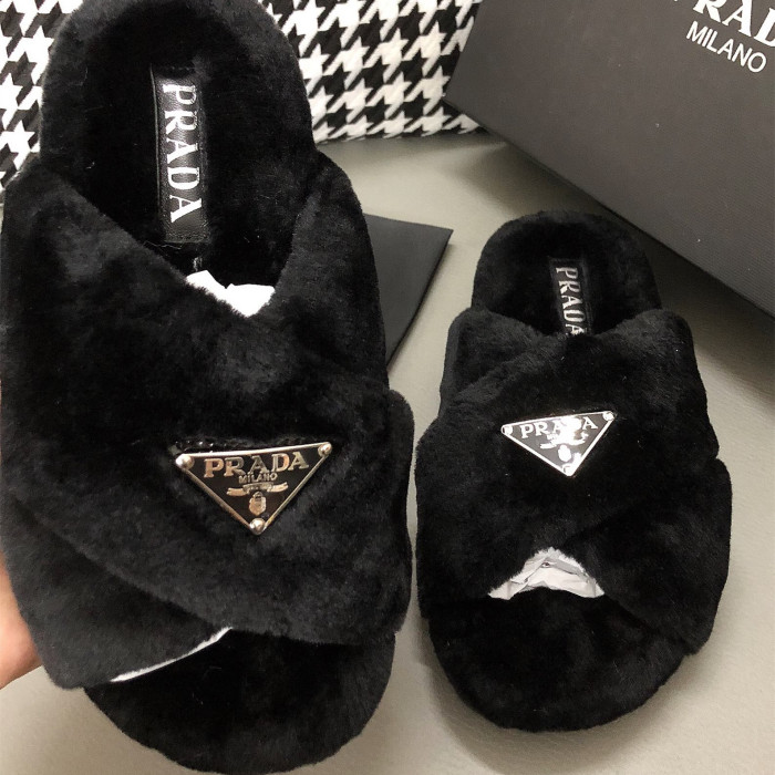 YM# Fluffy Slippers Plush Slippers