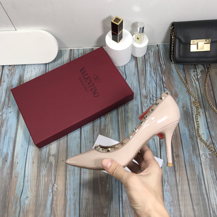 YM# High Heel