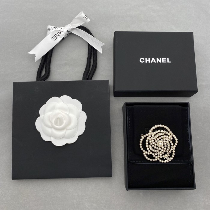 Brooch
