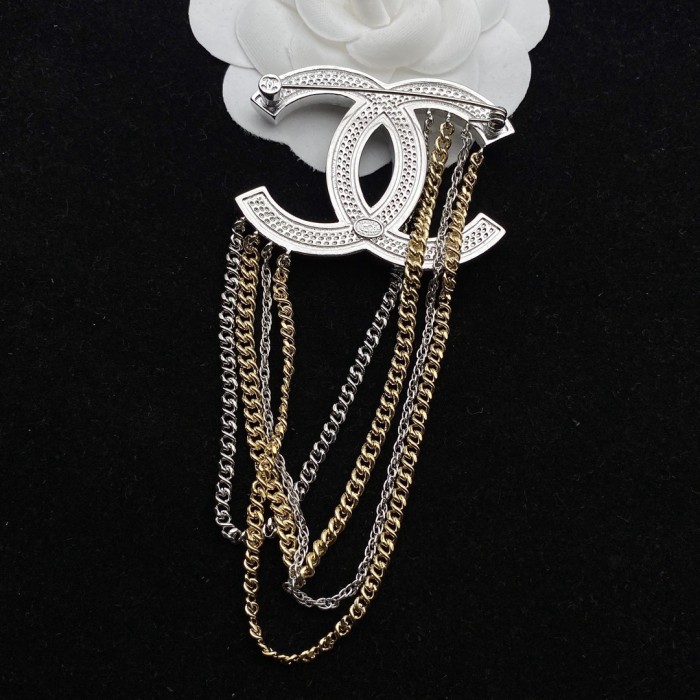 Brooch
