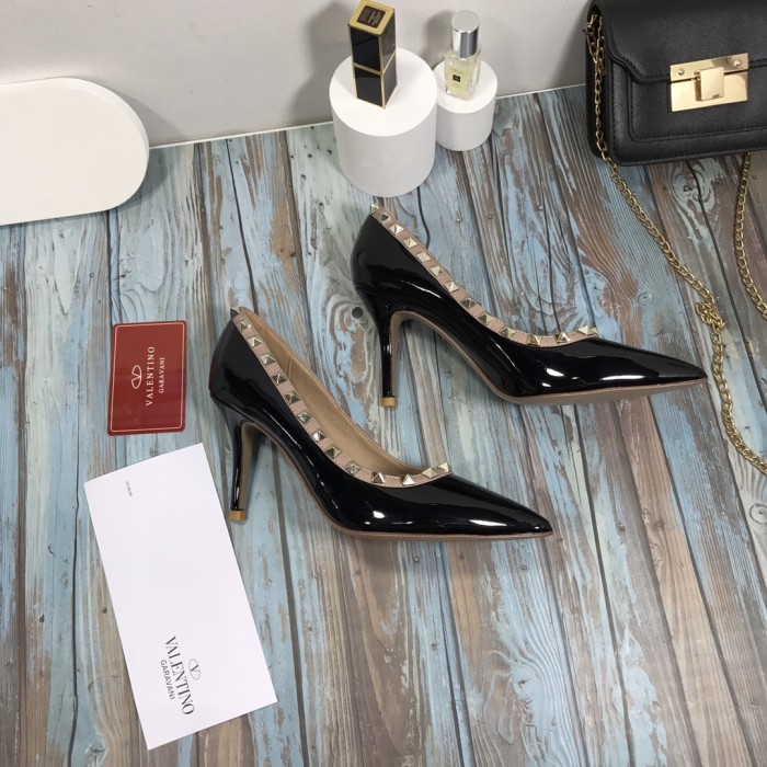 YM# High Heel