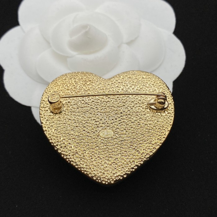 Brooch