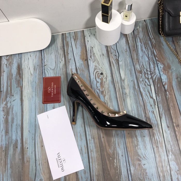 YM# High Heel