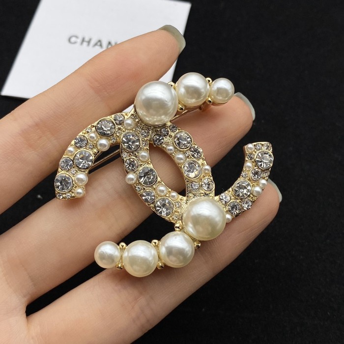 Brooch