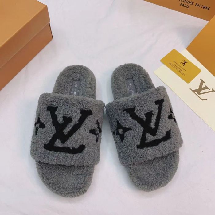 YM# Fluffy Slippers Plush Slippers