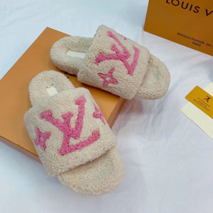 YM# Fluffy Slippers Plush Slippers