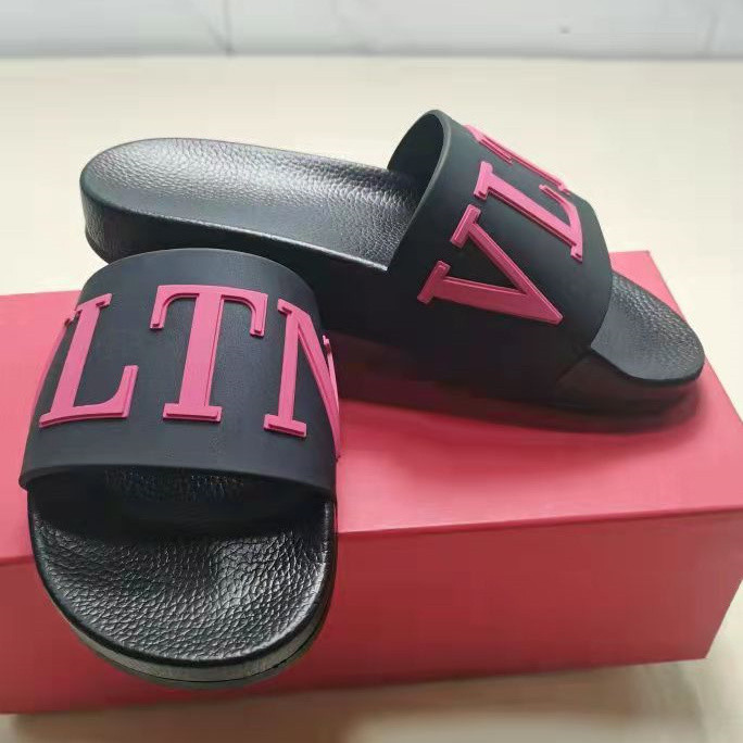 LK# Unisex Sliders