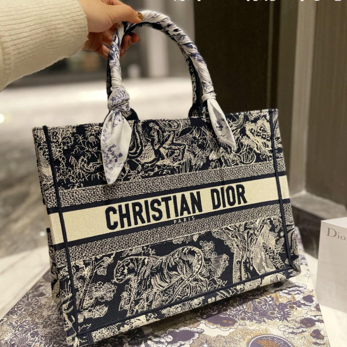 MZ# High Quality Womens Embroidered Shoulder Bag Totes 36CM