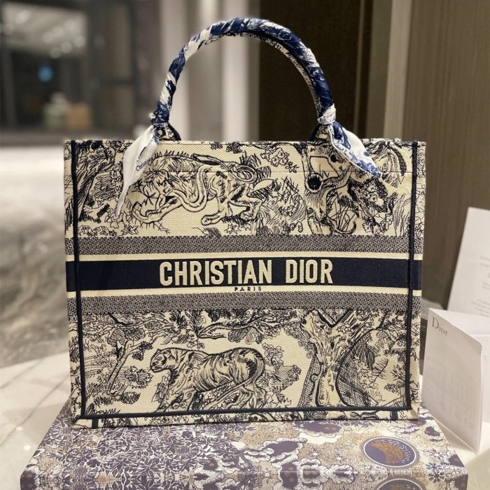 MZ# High Quality Womens Embroidered Shoulder Bag Totes 41CM