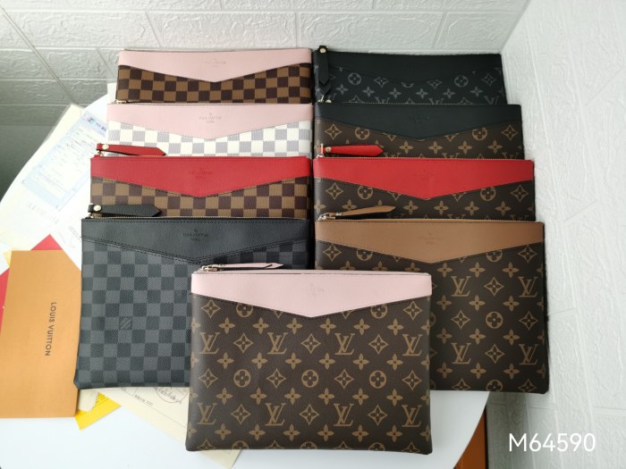 YB 64590# hang bag 29.5 x 21.0 x 1.0 cm