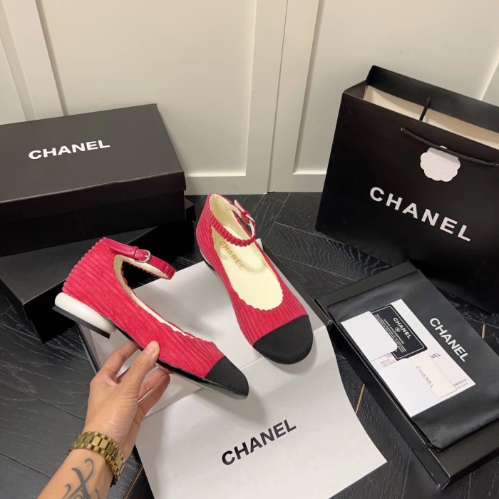 Womens Shoes