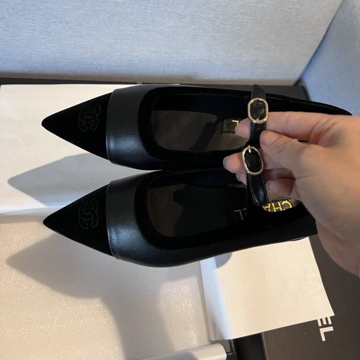 Womens Shoes