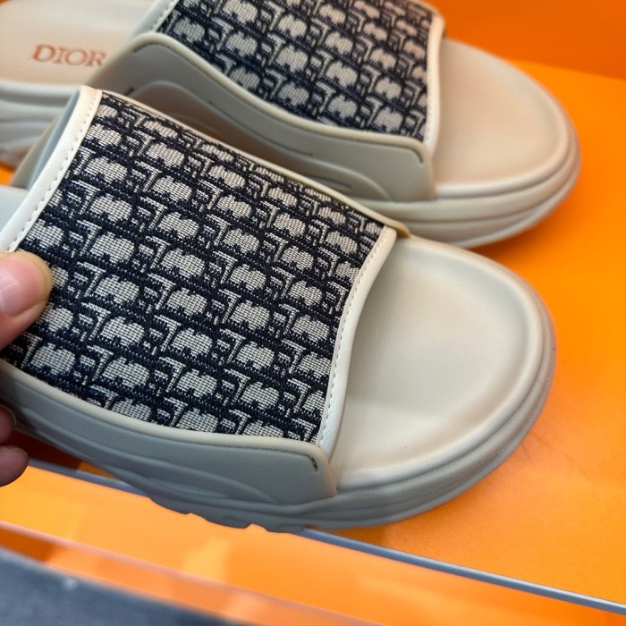 LK# High Quality Mens Slippers