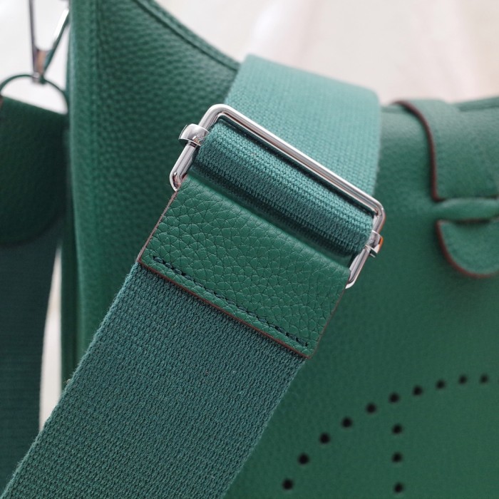 HML# High Quality Messenger Bag 28cm
