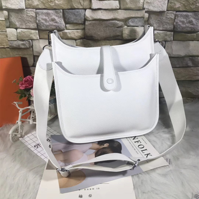HML# High Quality Messenger Bag 28cm