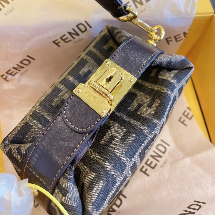 MZ# High Quality Womens Messenger Bag 17CM