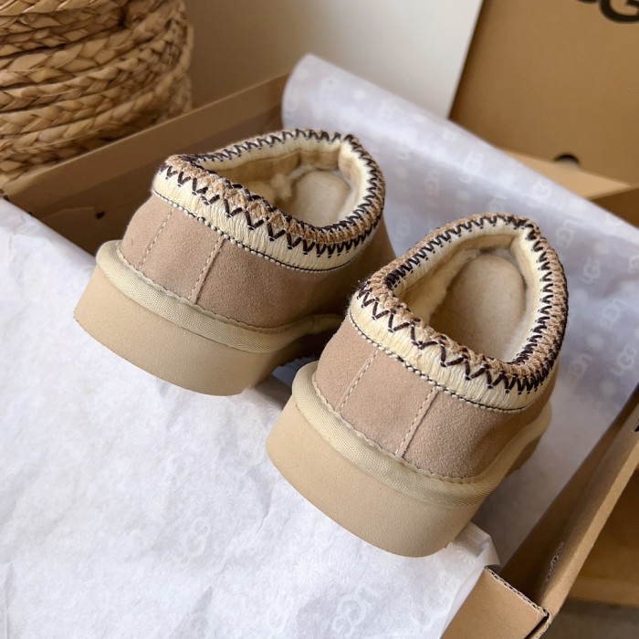 KXX# Slippers