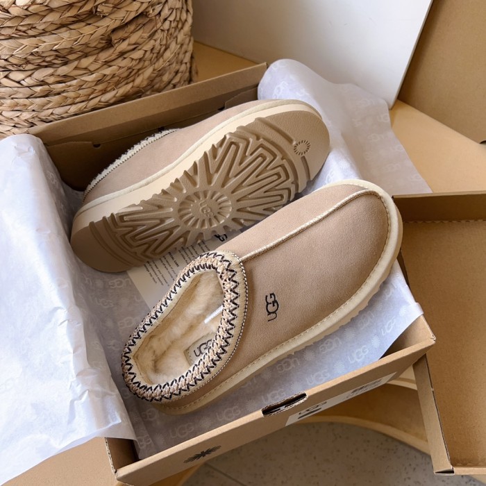 KXX# Slippers