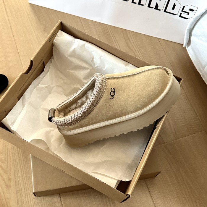 LK# Slippers