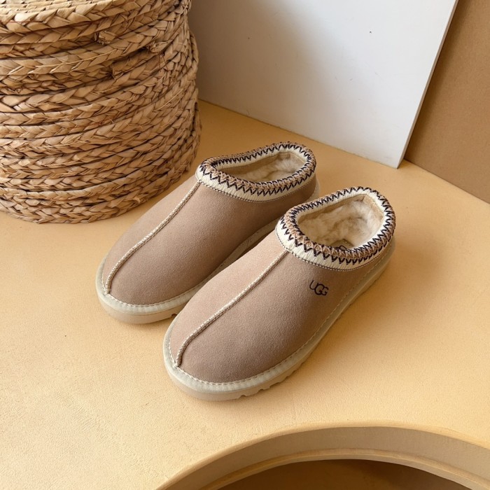 KXX# Slippers