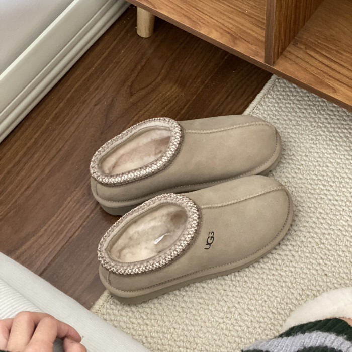 LK# Slippers