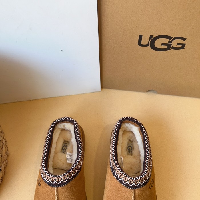 KXX# Slippers