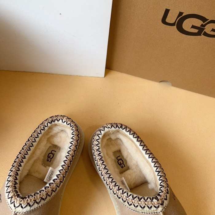 KXX# Slippers