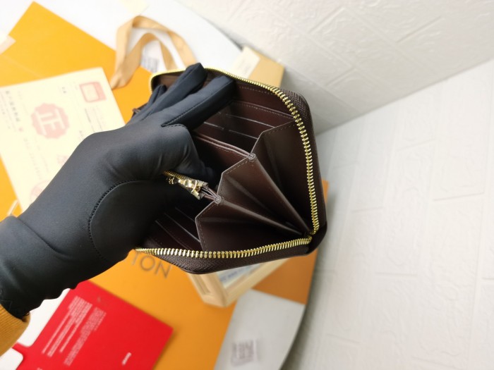 YB 60017# Purse Wallet