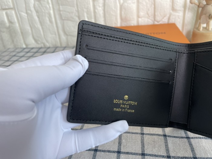 YB 60895# Wallet