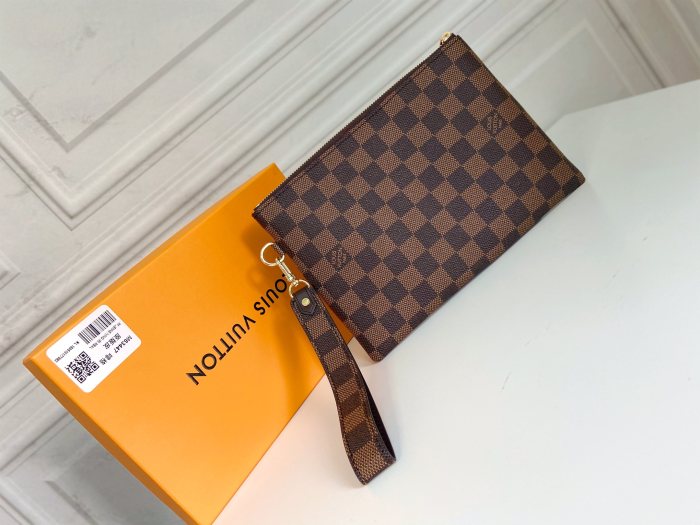 YB 63447# Clutch 23*16CM