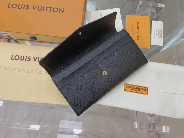 YB 61182# Purse Wallet