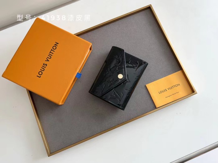 YB 41938# Purse Wallet