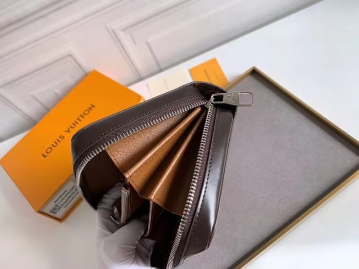YB 41503# Wallet