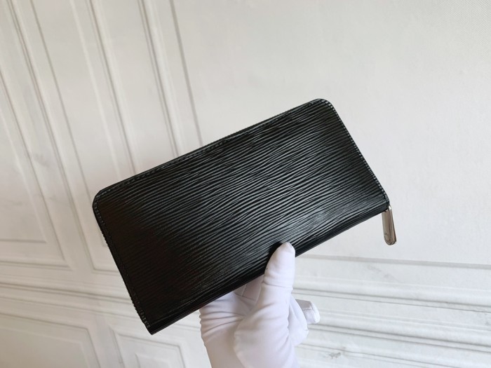 YB 60017# Wallet