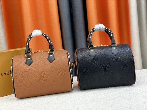 YB 45840# Womens Shoulder Bag Messenger bag 25.0 x 19.0 x 15.0CM
